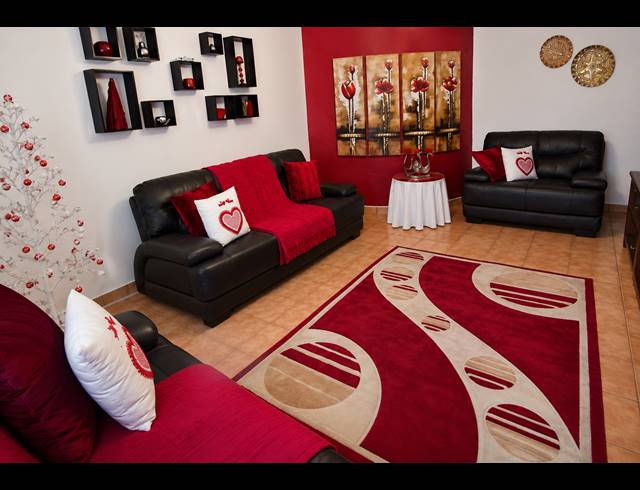 4 BEDROOM HOUSE FOR SALE IN THREE RIVERS EAST